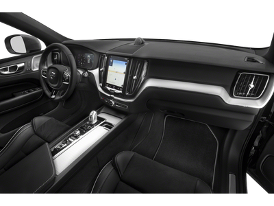 2019 Volvo XC60 Hybrid T8 R-Design