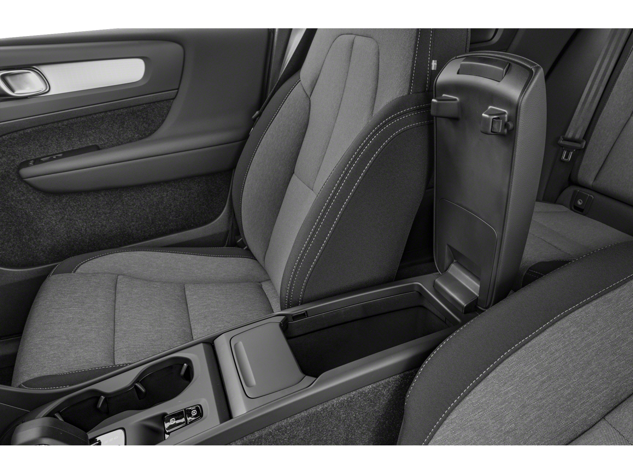 2025 Volvo XC40 Plus Bright Theme