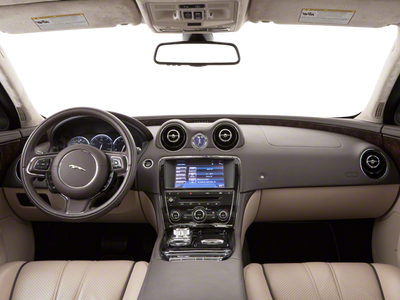 2011 Jaguar XJ Base
