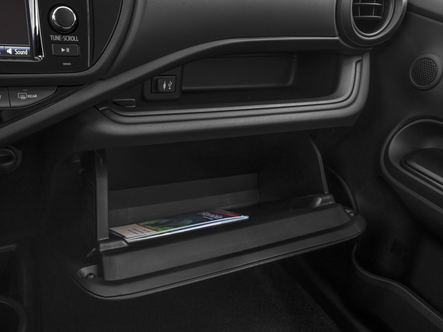2016 Toyota Prius c One