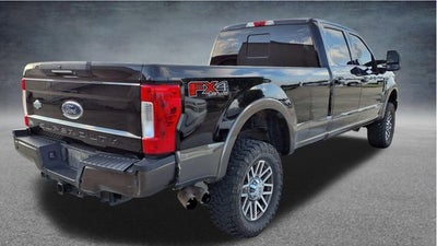 2017 Ford Super Duty F-250 SRW Lariat