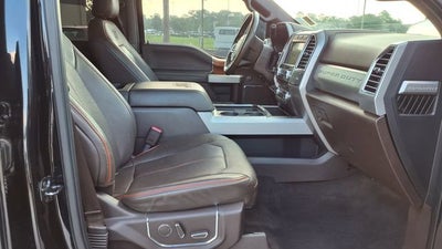2017 Ford Super Duty F-250 SRW Lariat