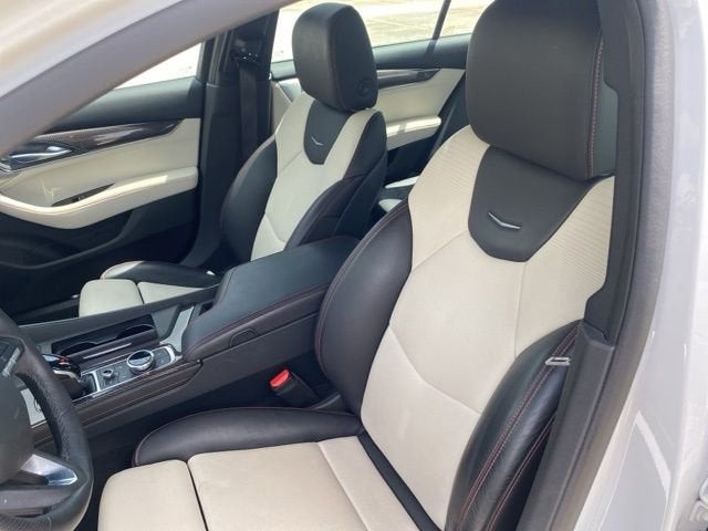 2021 Cadillac CT5 Sport