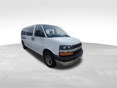 2016 Chevrolet Express Passenger 3500 LT