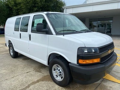 2026 Chevrolet Express Cargo WT