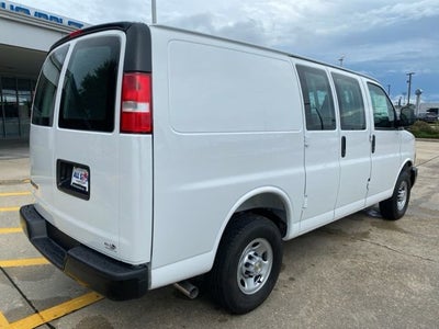 2026 Chevrolet Express Cargo WT