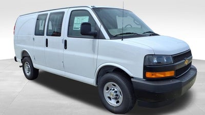 2026 Chevrolet Express Cargo WT
