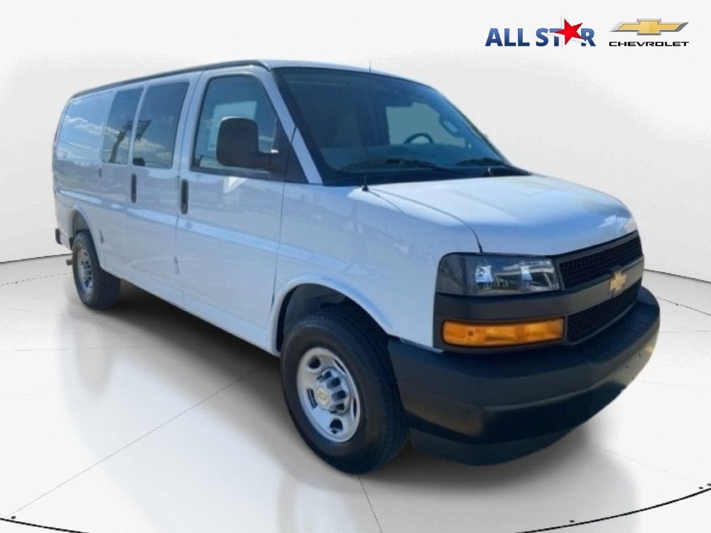 2026 Chevrolet Express Cargo WT