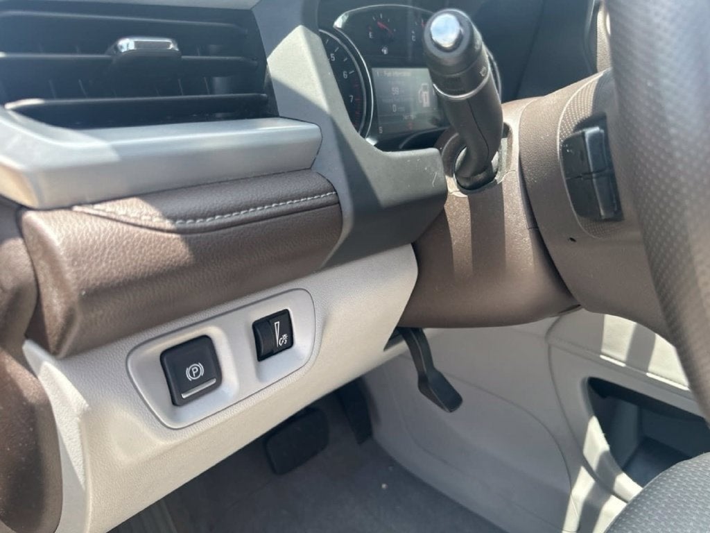 2022 GMC Acadia SLE