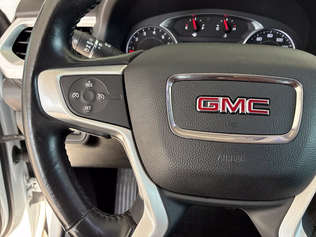 2020 GMC Acadia SLT