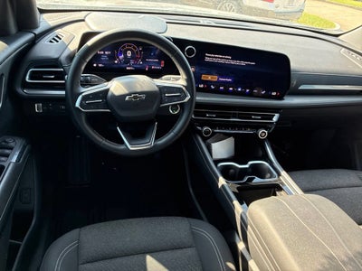 2024 Chevrolet Traverse LS