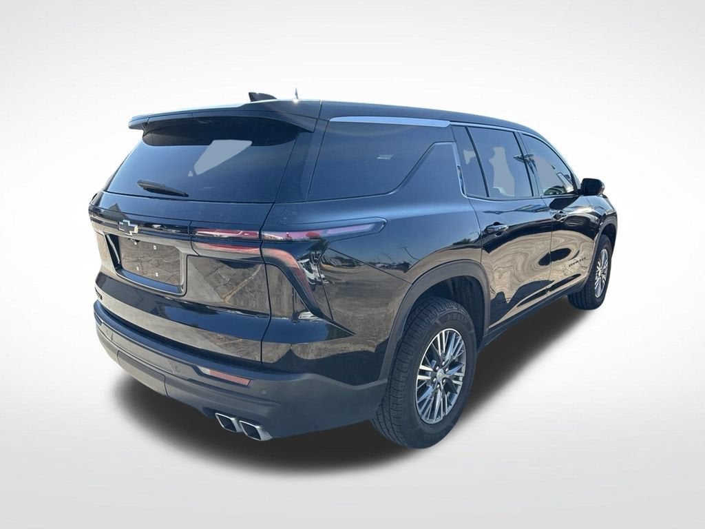 2024 Chevrolet Traverse LS