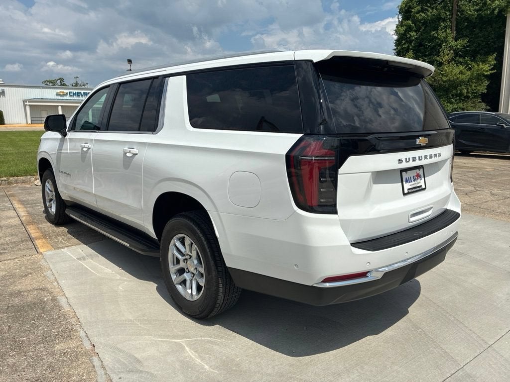 2026 Chevrolet Suburban LS