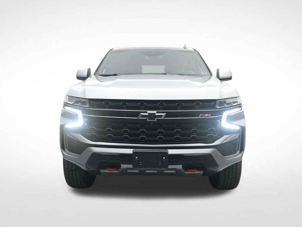 2025 Chevrolet Suburban LT