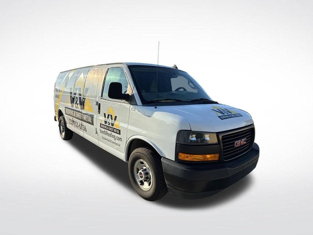 2022 GMC Savana Cargo 3500 CARGO
