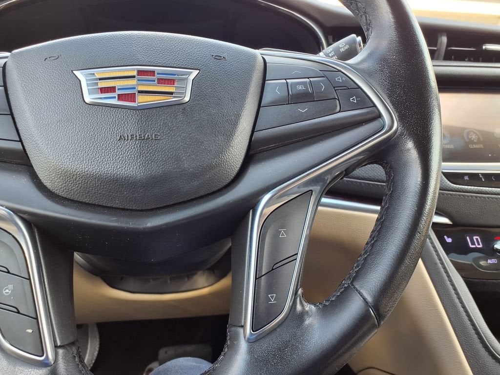 2018 Cadillac XT5 Luxury FWD