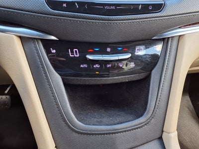 2018 Cadillac XT5 Luxury FWD