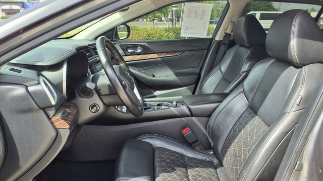 2017 Nissan Maxima Platinum