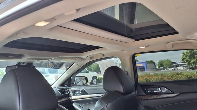 2017 Nissan Maxima Platinum