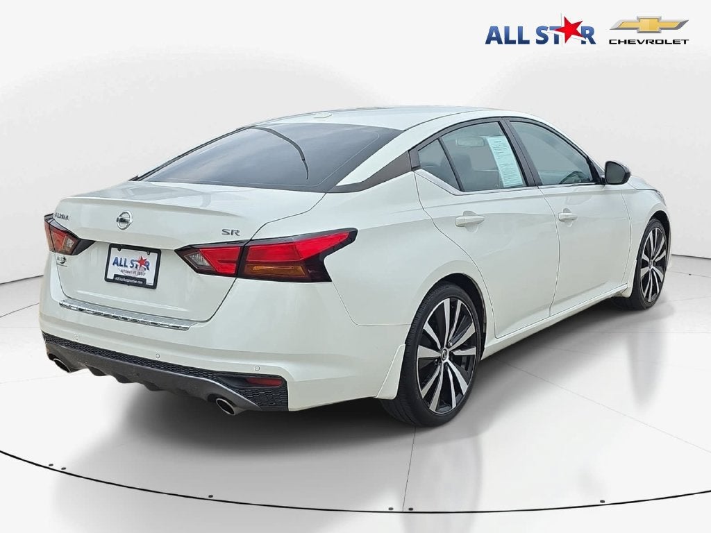 2022 Nissan Altima 2.5 SR