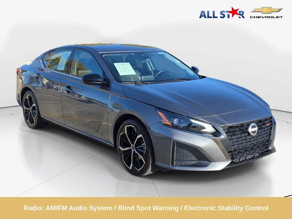 2025 Nissan Altima SR