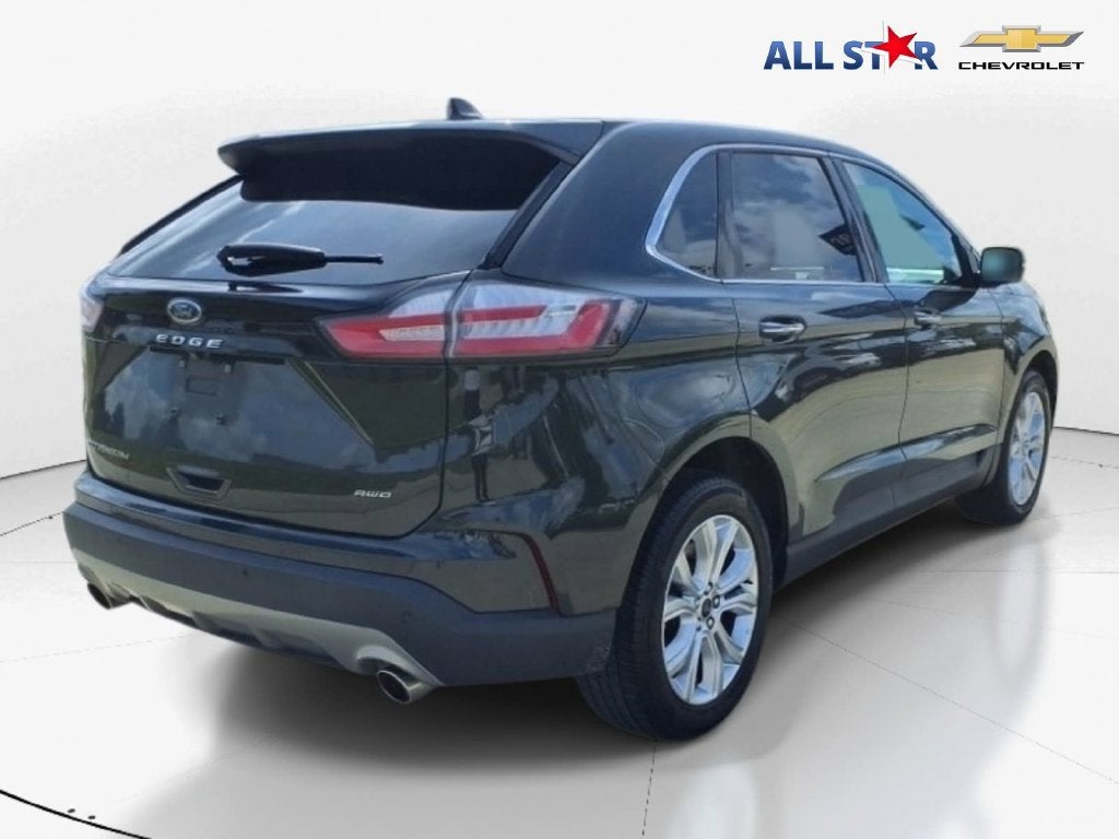 2023 Ford Edge Titanium