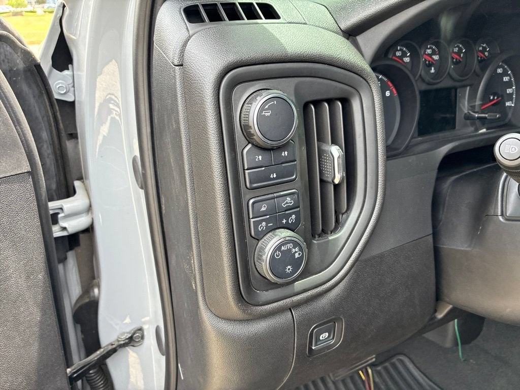 2025 Chevrolet Silverado 2500 HD Custom