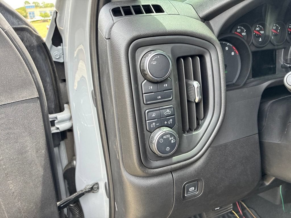 2025 Chevrolet Silverado 2500 HD Custom
