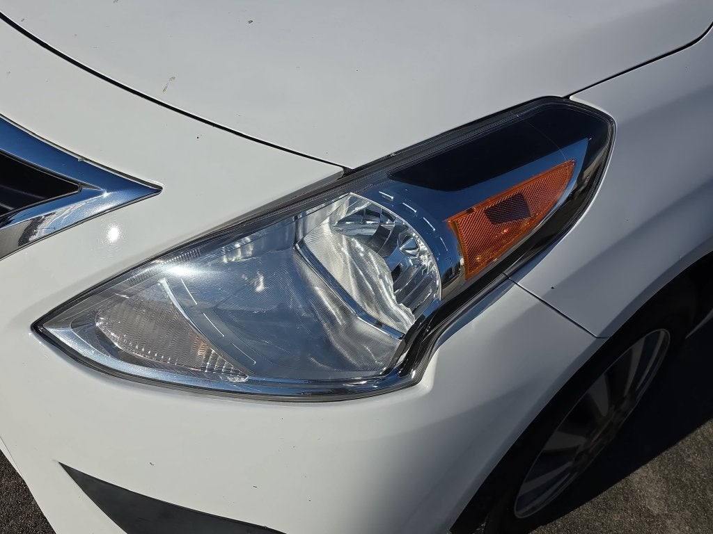 2019 Nissan Versa Sedan SV