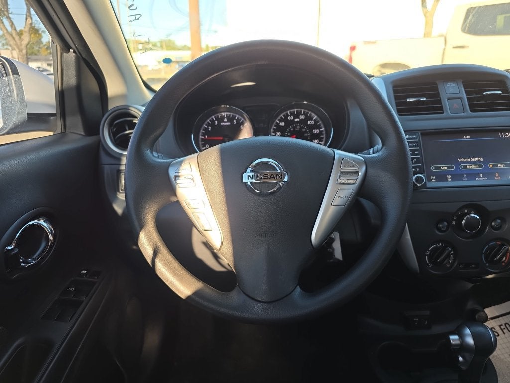 2019 Nissan Versa Sedan SV