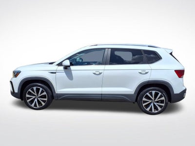 2022 Volkswagen Taos SE