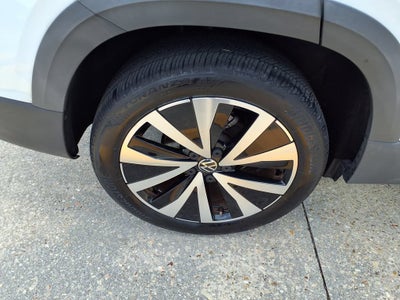 2022 Volkswagen Taos SE