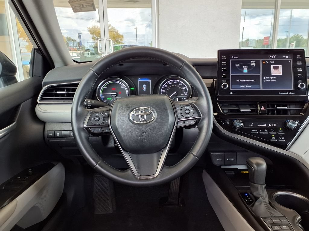 2024 Toyota Camry Hybrid SE