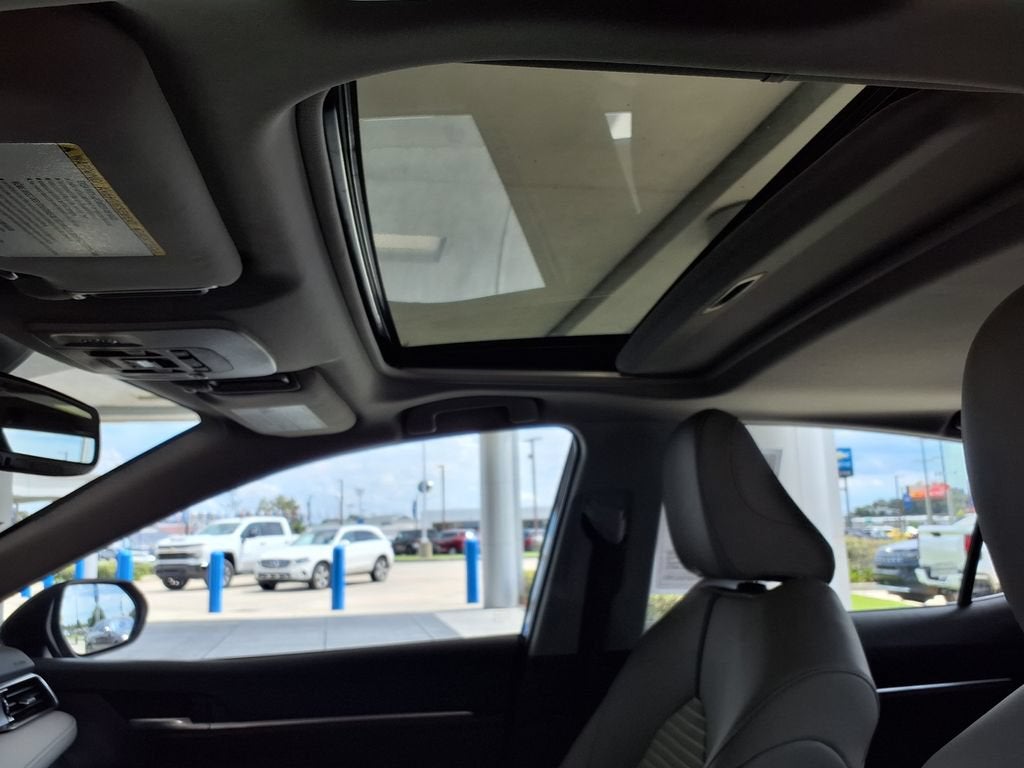2024 Toyota Camry Hybrid SE