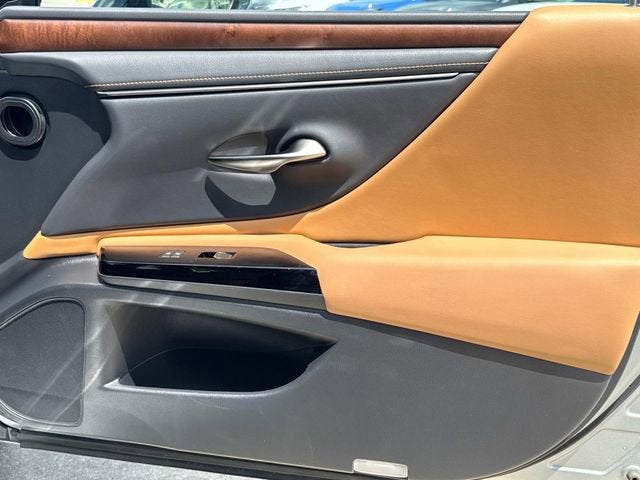 2022 Lexus ES ES 350