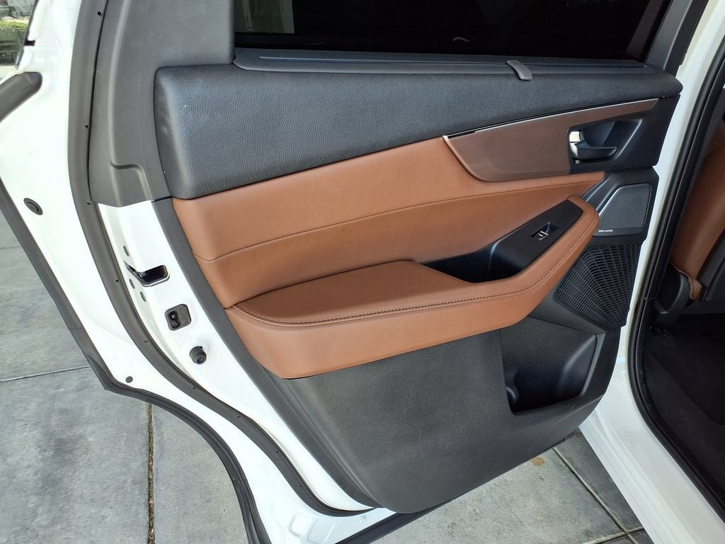 2025 Acura MDX w/Technology Package