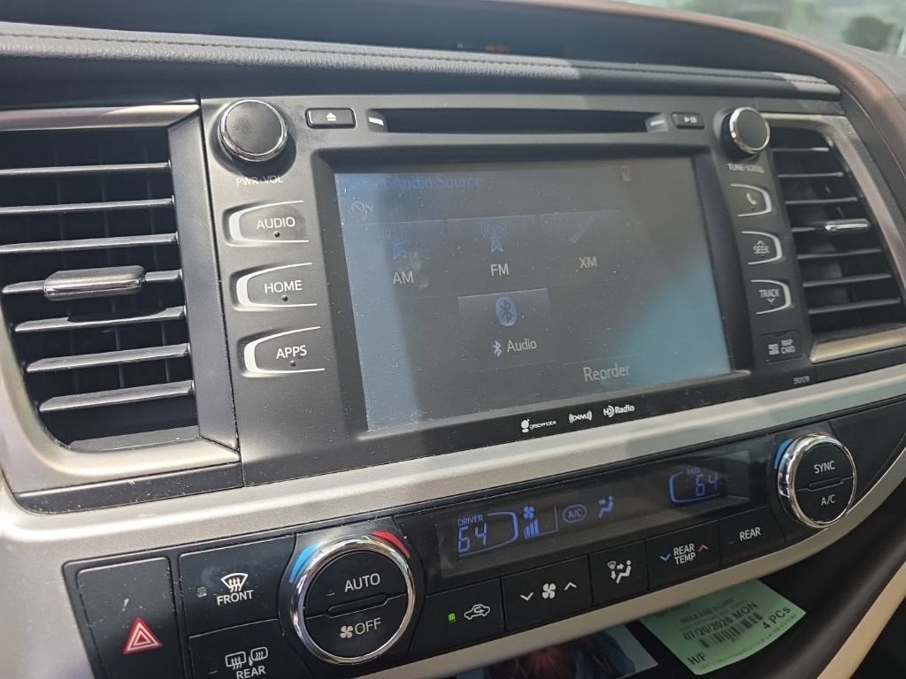 2018 Toyota Highlander SE