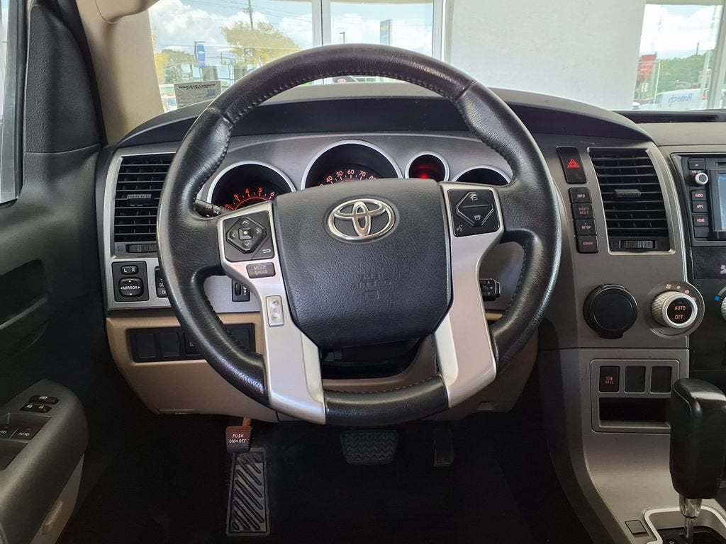 2017 Toyota Sequoia SR5
