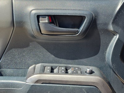 2016 Toyota Tacoma SR5
