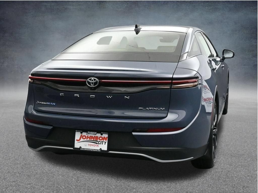2026 Toyota Crown Platinum