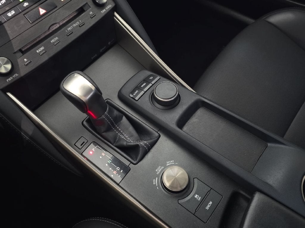 2019 Lexus IS IS 300