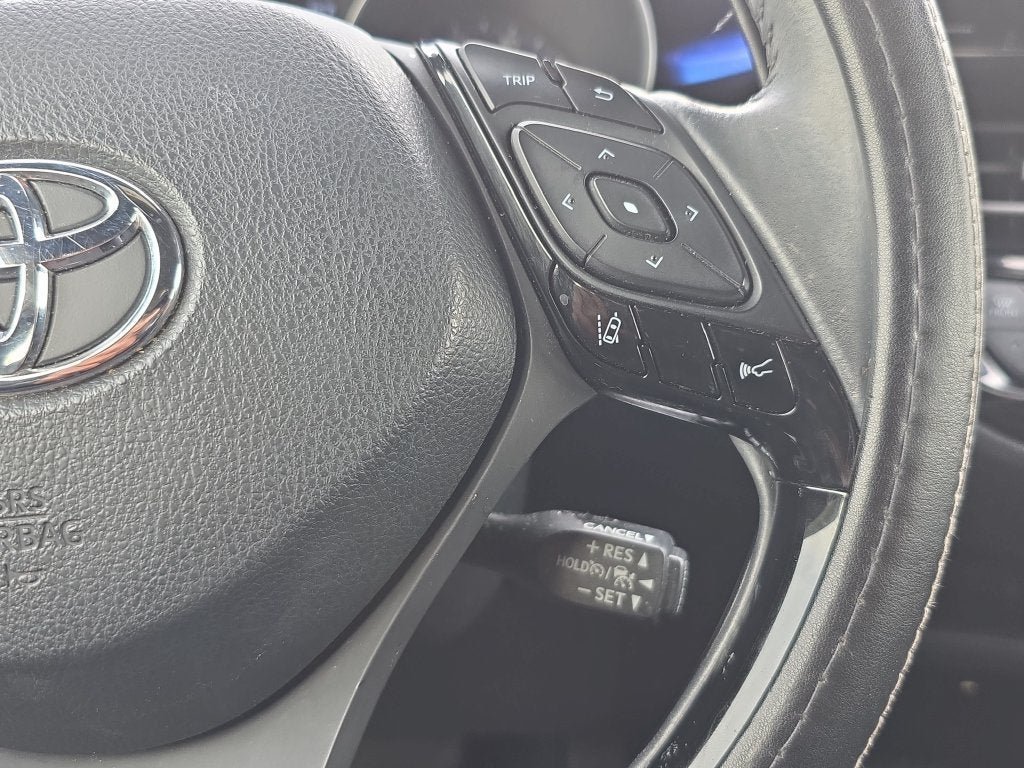 2021 Toyota C-HR LE