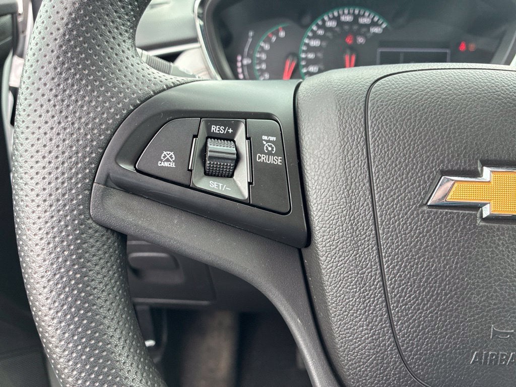 2022 Chevrolet Trax LS