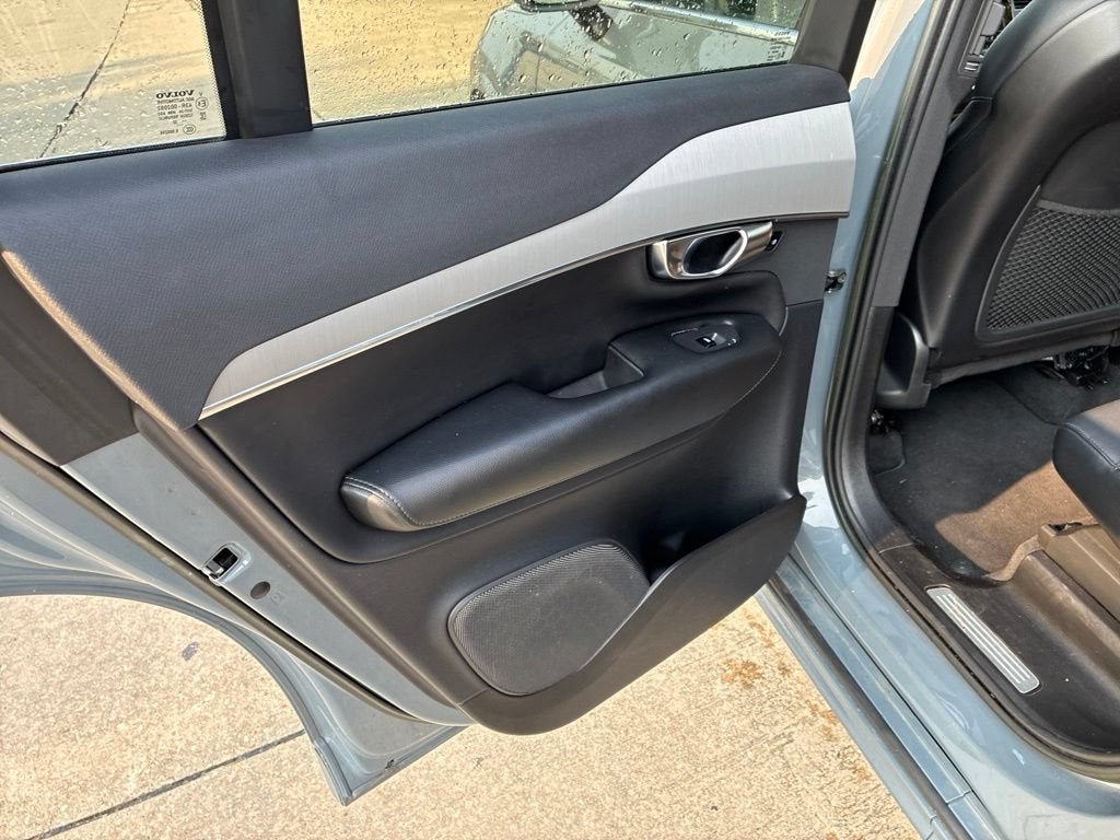 2023 Volvo XC90 Core