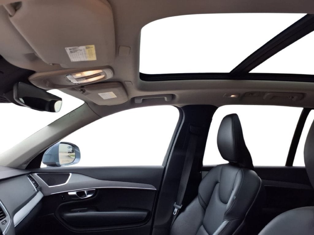 2023 Volvo XC90 Core