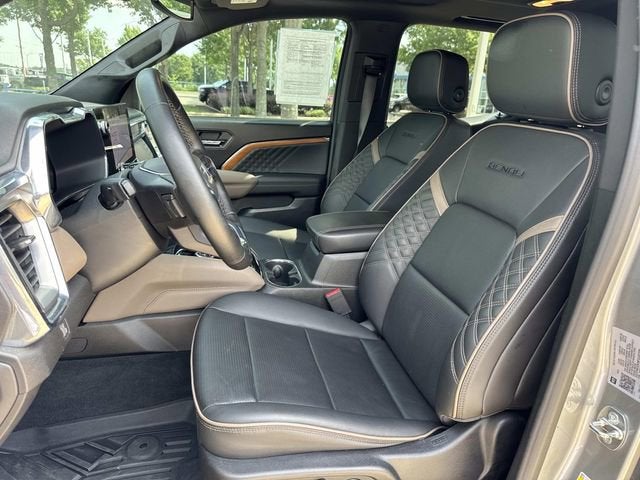 2023 GMC Canyon Denali