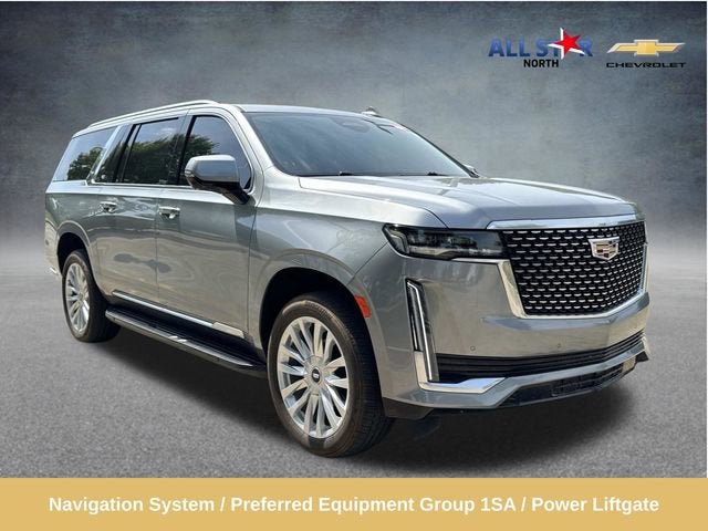 2024 Cadillac Escalade ESV Luxury's photo