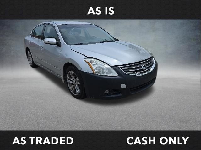 2011 Nissan Altima 3.5 SR CVT's photo