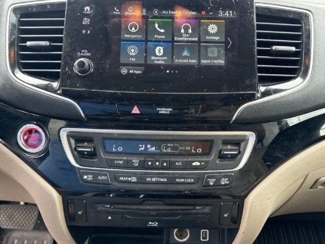 2022 Honda Pilot Touring 7-Passenger