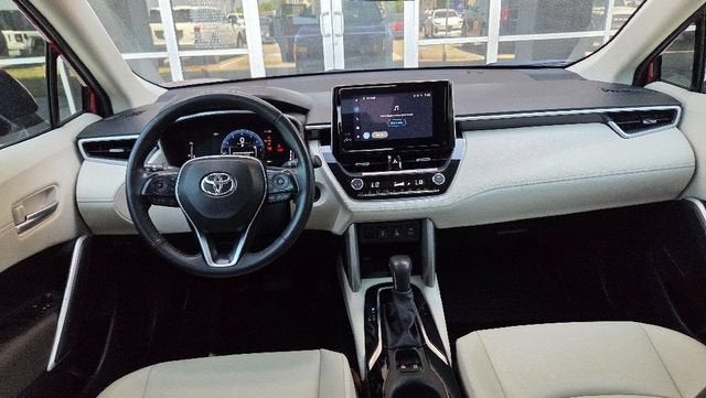 2024 Toyota Corolla Cross XLE